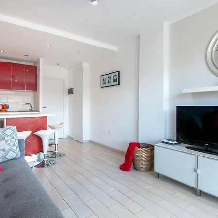 Tajinastes 1a034 아파트