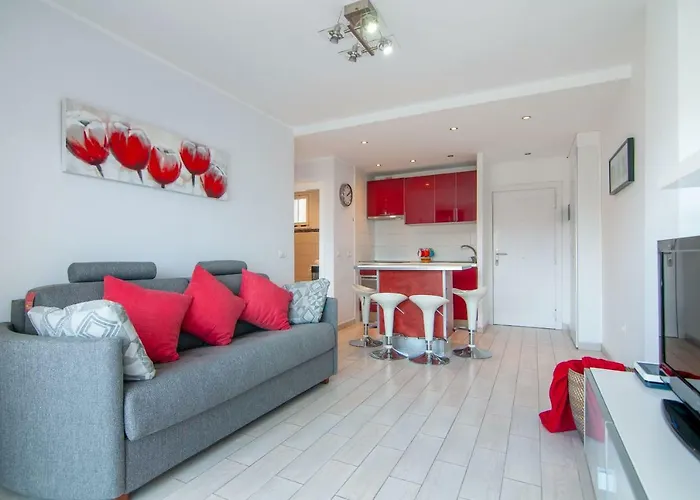 Tajinastes 1a034 * Playa de las Américas